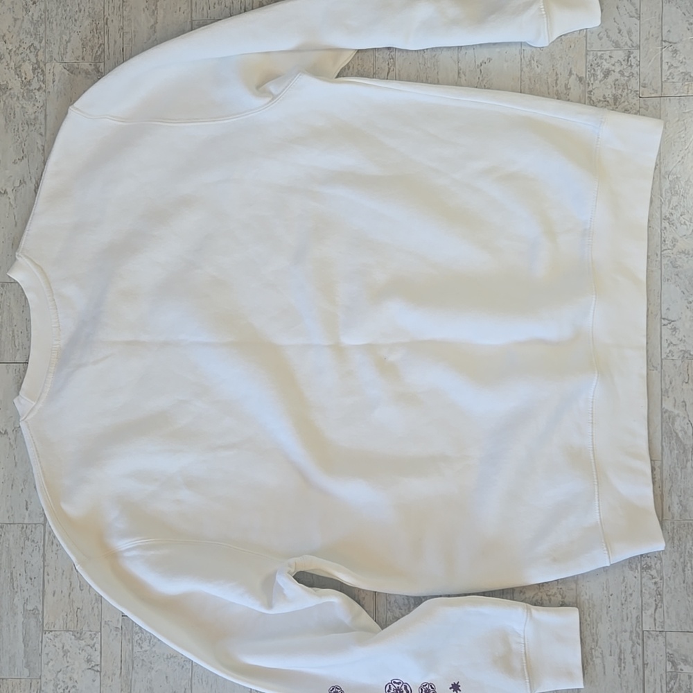 Taylor Swift Sweatshirt Size XL Speak Now (Taylor's Version) Tracklist Crewneck - Picture 9 of 9